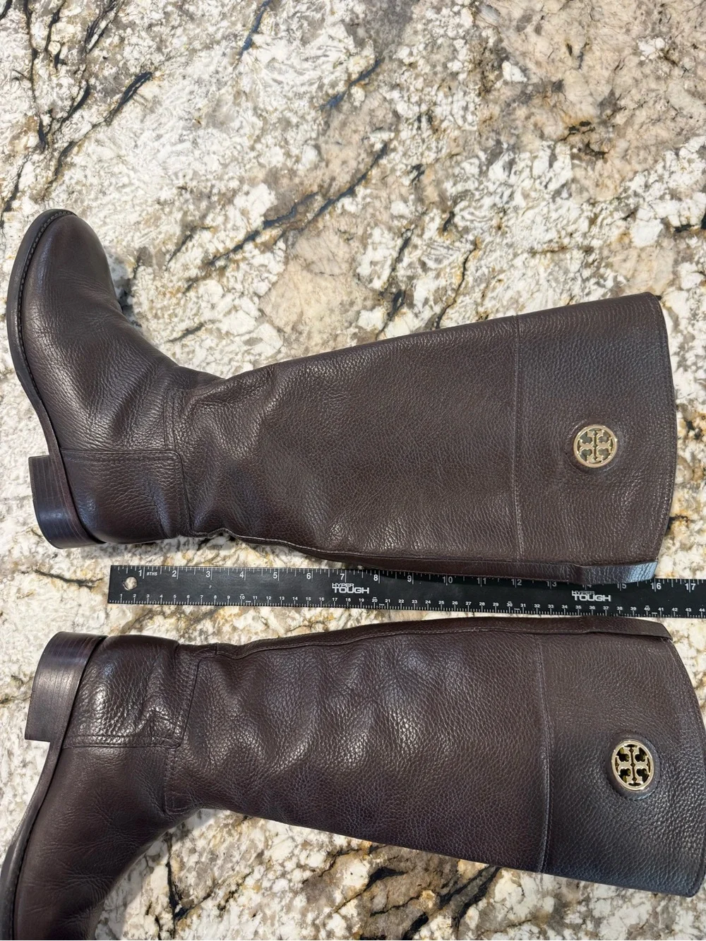 Tory Burch pebbled tumbled